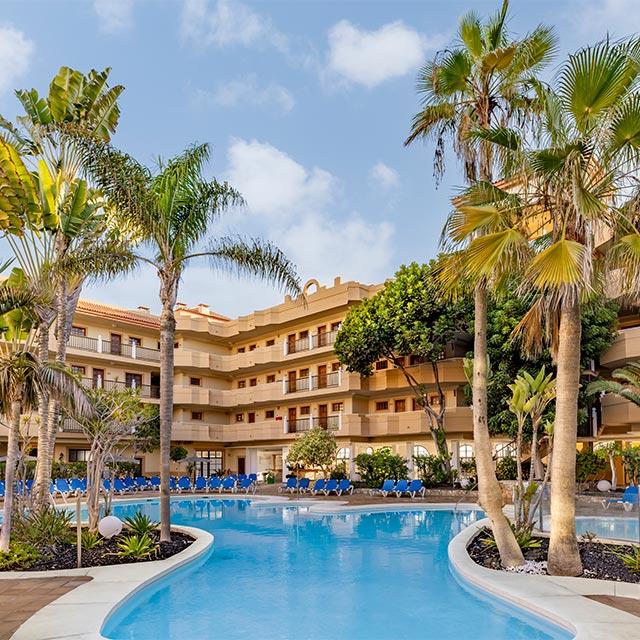 Piscina Elba Castillo San Jorge & Antigua Suite Hotel