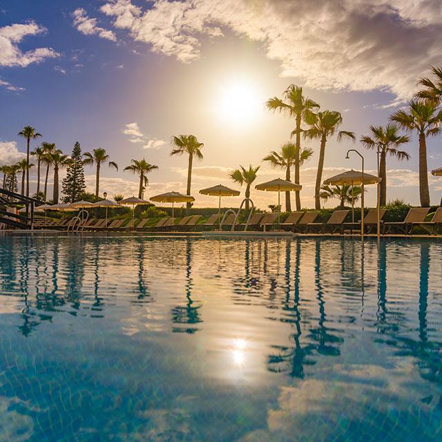 Piscina principal, Elba Estepona