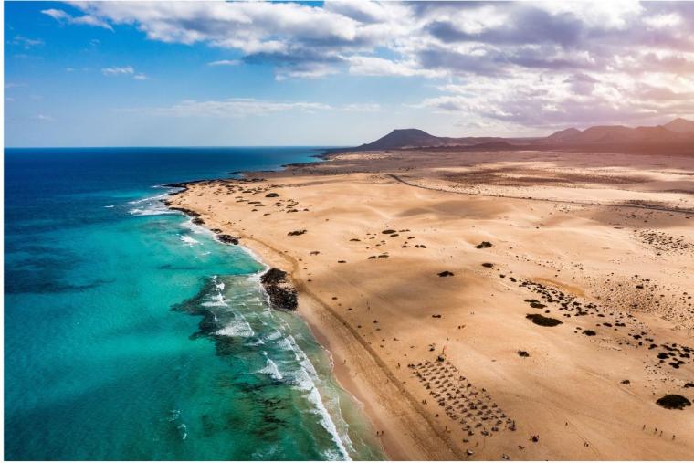 Corralejo destaca por sus grandes playas de agua cristalina grandes playas de Corralejo
