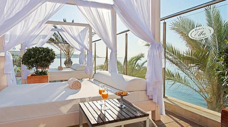 Elba Estepona Gran Hotel,  luxury and relaxation for the summer