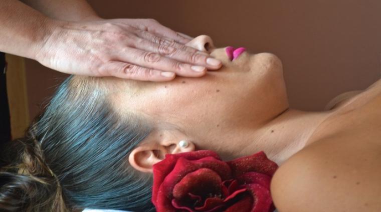 The benefits of Reiki at Elba Hotels