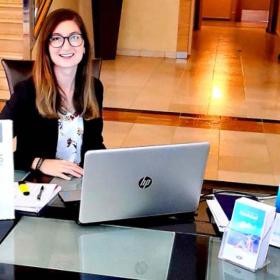 Descubre a Arianna Bergantín, Relaciones Públicas de Elba Sara