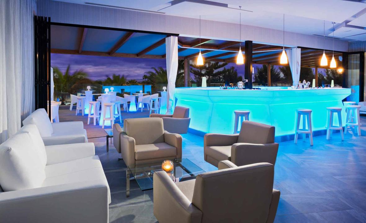 Bar Chill Out "El Mirador", Elba Premium Suites