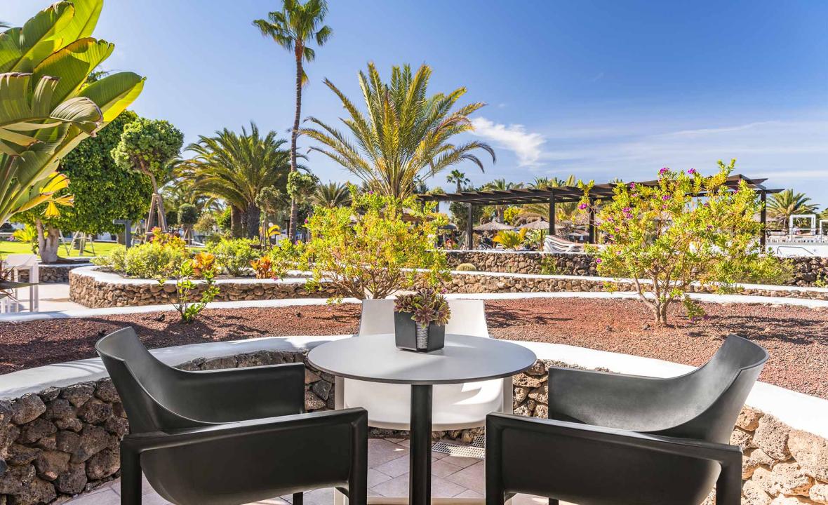 Terraza Restaurante Buffet Yaiza, Elba Lanzarote Royal Village & Premium Suites