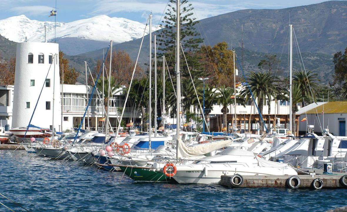 Puerto deportivo de Motril