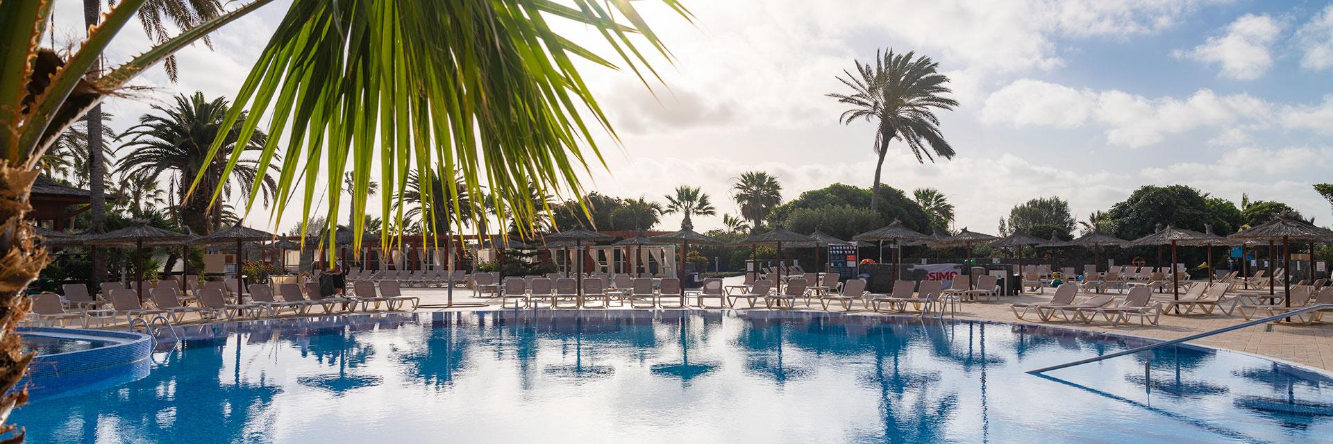 Área piscina Elba Carlota