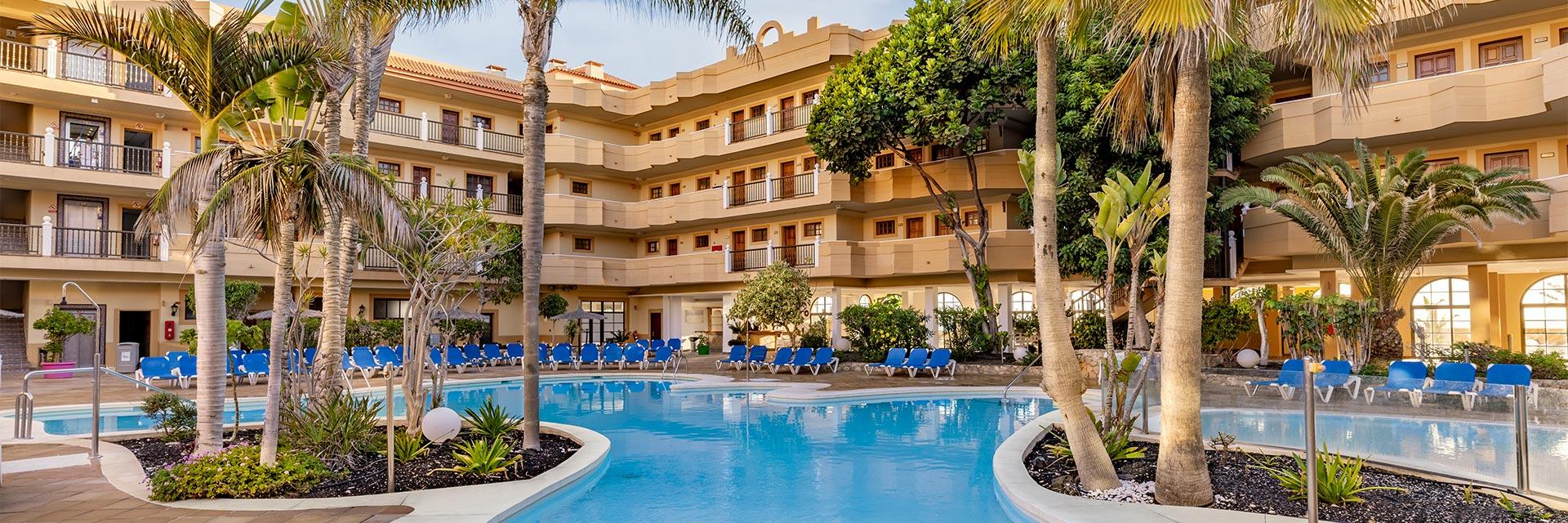 Piscina Elba Castillo San Jorge & Antigua Suite Hotel