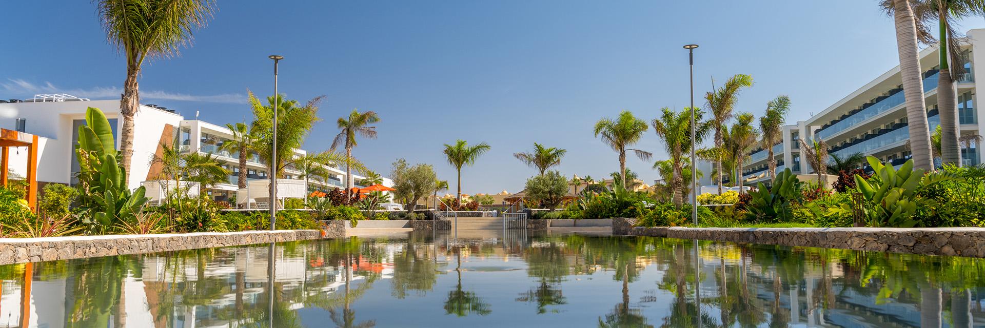 Fuente y jardines, Elba Corralejo Resort & Spa