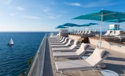 Area Infinity pool vista mar