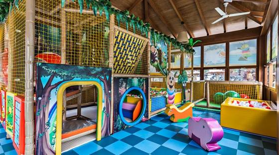 Parque de juego interior mini club Elba Lanzarote
