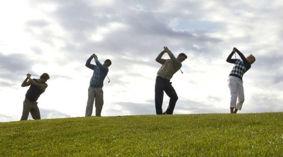 Grupo de jugadores profesionales de golf