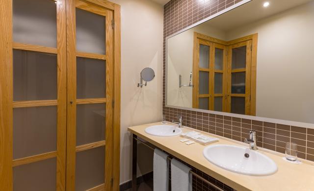 Baño en Suite, Elba Costa Ballena