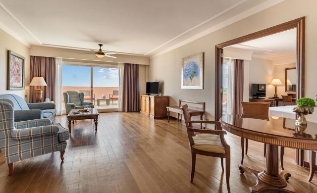 Sala de estar separada en Suite, Elba Estepona
