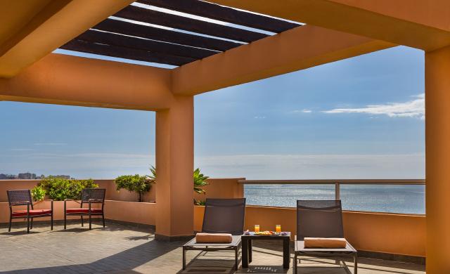 Terraza Vista Mar en Suite Presidencial, Elba Estepona